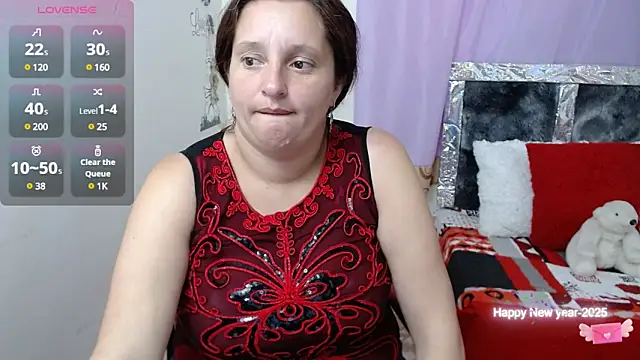 Snapshot of CristialJones_ chatting on February 18, 1:33 pm CristialJones online show from February 18, 1:33 pm