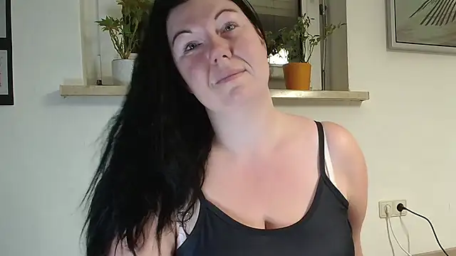 p6w official online show from September 24, 3:32 am