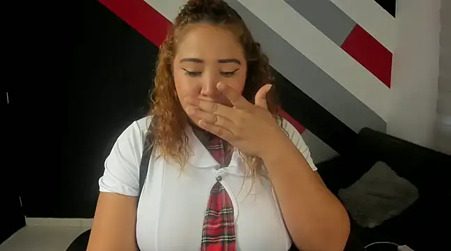 I am yours- online show from February 21, 11:44 am