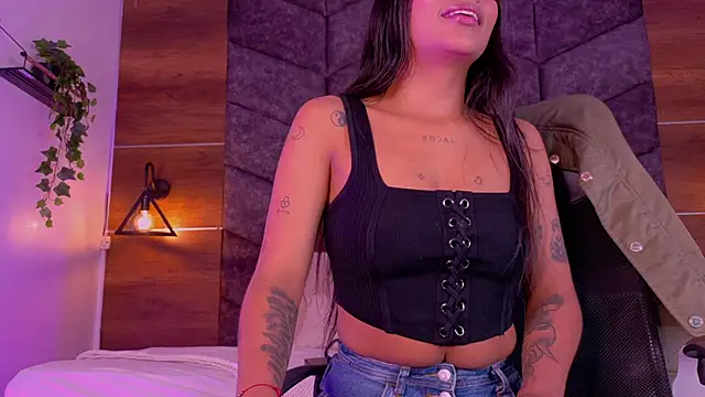 rachellmartinez online show from November 17, 11:38 am