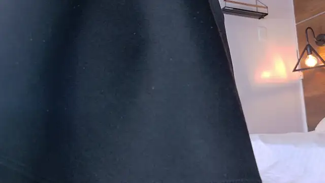 rachellmartinez online show from December 16, 11:59 am