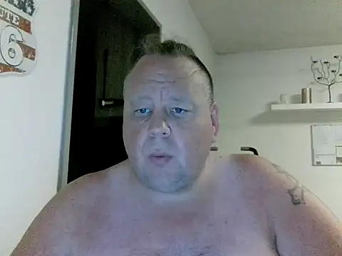 Snapshot of pimmelmann3 chatting on June 14, 9:06 pm pimmelmann3 online show from June 14, 9:06 pm
