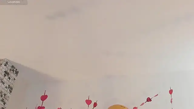 EmmaSanzz  online show from February 22, 11:35 am