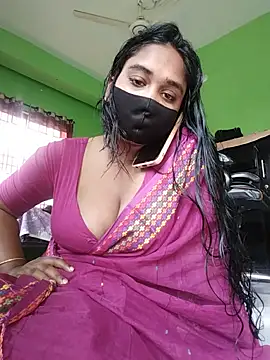 Snapshot of Kotha_-Moni chatting on December 4, 9:40 am Kotha -Moni online show from December 4, 9:40 am