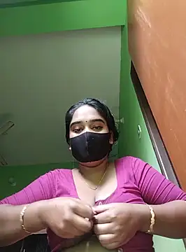 Snapshot of Kotha_-Moni chatting on December 25, 5:37 am Kotha -Moni online show from December 25, 5:37 am