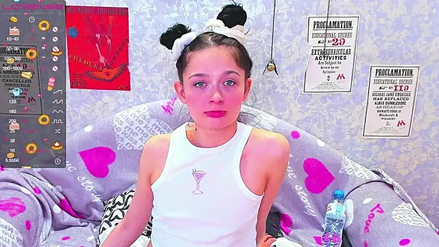 Vanessa Florence online show from February 8, 6:22 am