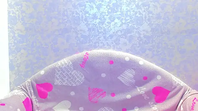 Vanessa Florence online show from October 3, 1:13 am