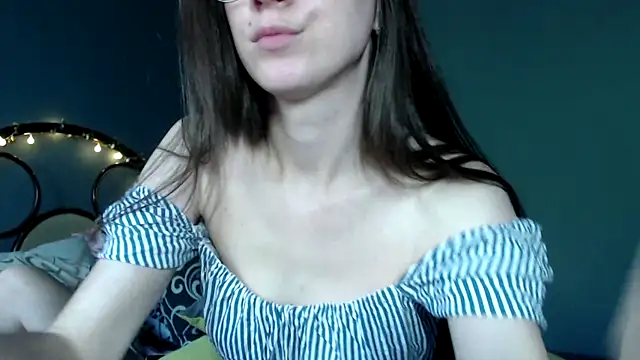 wow  kelly online show from September 12, 1:44 pm