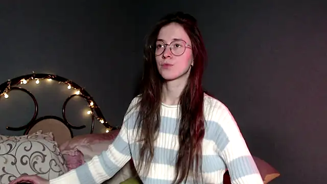 Snapshot of wow__kelly chatting on February 6, 4:21 pm wow kelly online show from February 6, 4:21 pm