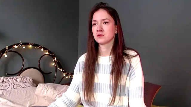 Snapshot of wow__kelly chatting on February 19, 12:01 pm wow kelly online show from February 19, 12:01 pm