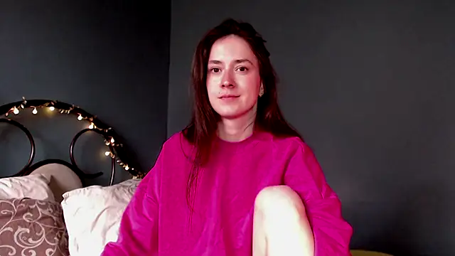 wow  kelly online show from April 4, 1:30 pm