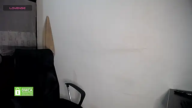 susana2523 online show from December 3, 6:37 am