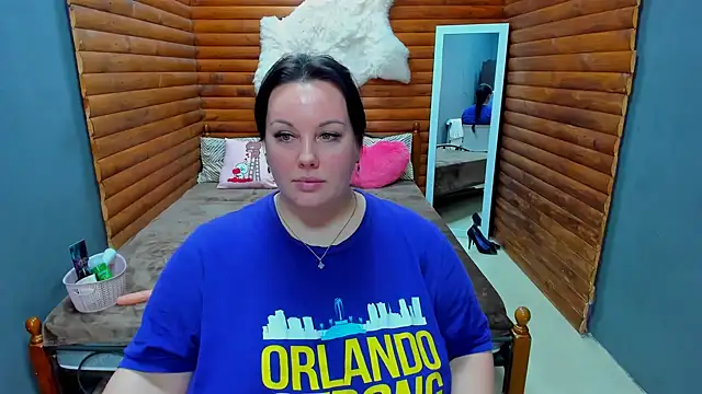 BubbleEmma online show from January 18, 7:58 pm