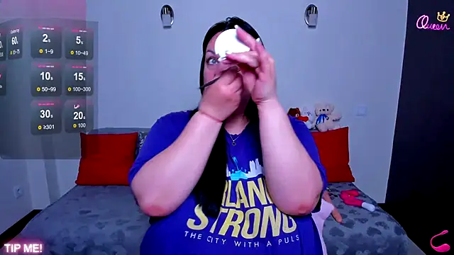 BubbleEmma online show from April 7, 1:00 pm