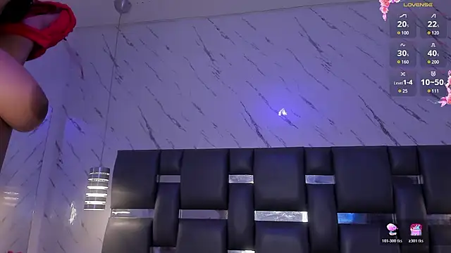 PittAndLunaa online show from March 14, 12:10 pm