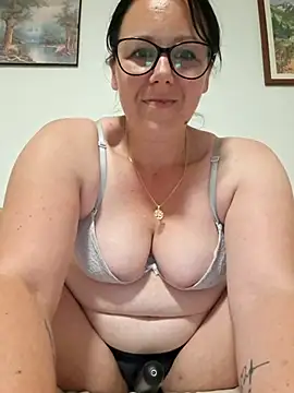 fekete demon online show from May 11, 12:11 pm