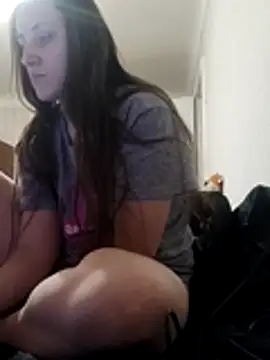 emeli moon online show from January 11, 7:30 pm