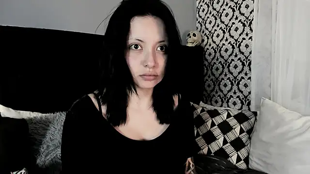Snapshot of Adeelinee chatting on June 27, 8:03 pm Adeelinee online show from June 27, 8:03 pm