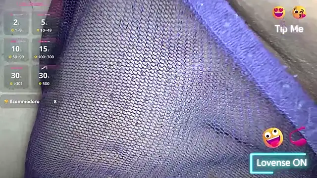 white sexy  online show from February 11, 11:54 pm