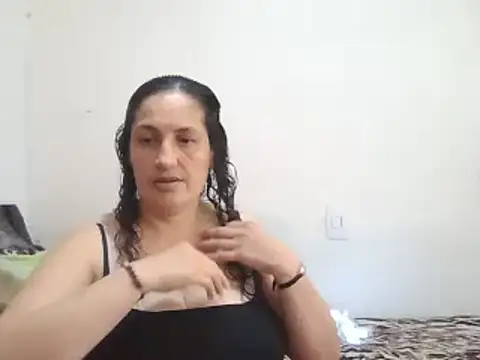 Snapshot of ximenajimenez chatting on February 2, 8:19 pm ximenajimenez online show from February 2, 8:19 pm