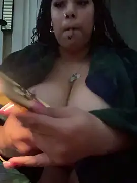 lovelymyah online show from February 4, 1:34 am