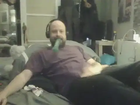 Prehistorixxx2686 online show from January 30, 6:43 pm