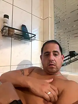 Wessi2005 online show from September 22, 7:10 am