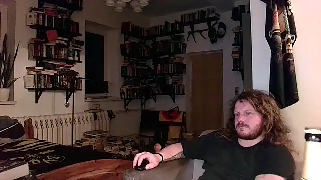 Snapshot of sunr1sa chatting on February 1, 9:35 pm sunr1sa online show from February 1, 9:35 pm