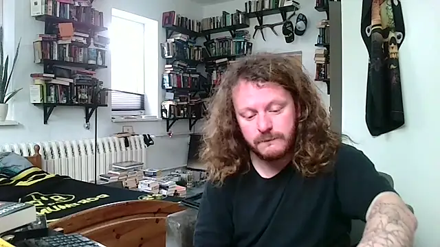 Snapshot of sunr1sa chatting on February 2, 9:41 am sunr1sa online show from February 2, 9:41 am