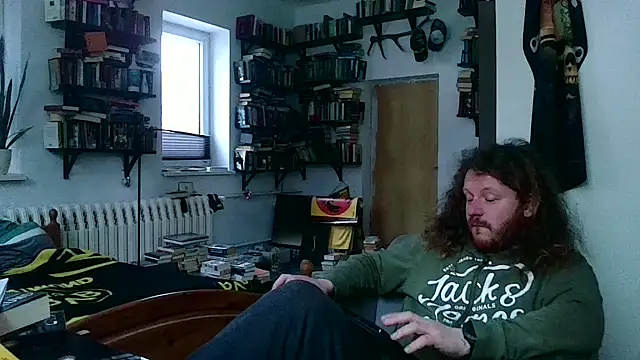 Snapshot of sunr1sa chatting on February 3, 7:13 am sunr1sa online show from February 3, 7:13 am