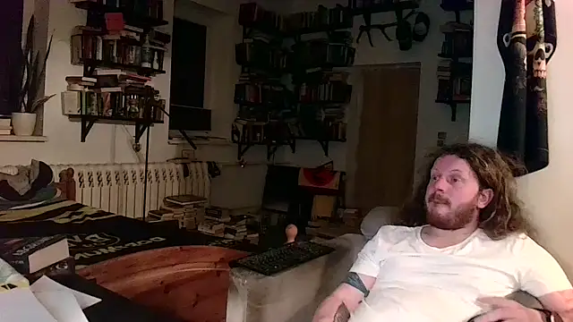 Snapshot of sunr1sa chatting on February 4, 7:09 pm sunr1sa online show from February 4, 7:09 pm