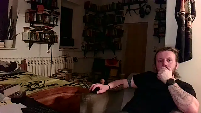 Snapshot of sunr1sa chatting on February 5, 9:19 pm sunr1sa online show from February 5, 9:19 pm