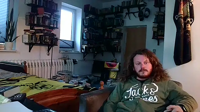 Snapshot of sunr1sa chatting on February 8, 3:59 pm sunr1sa online show from February 8, 3:59 pm