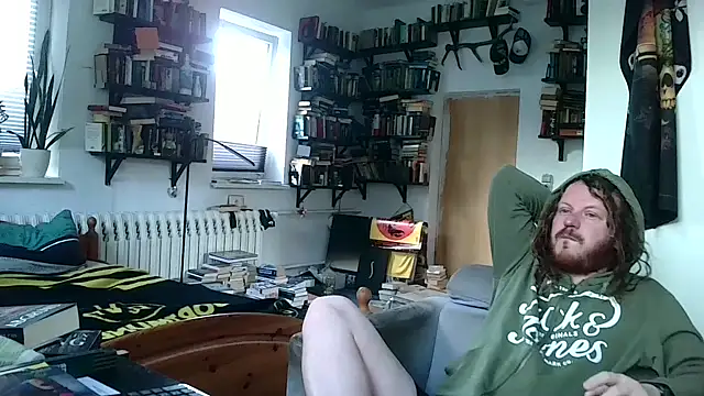 Snapshot of sunr1sa chatting on February 10, 7:34 am sunr1sa online show from February 10, 7:34 am