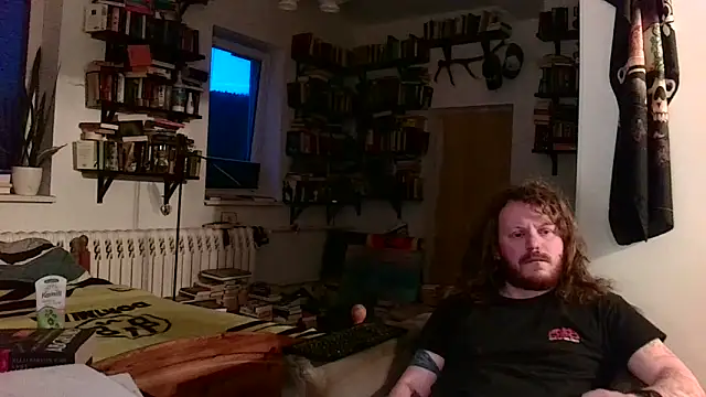 Snapshot of sunr1sa chatting on February 12, 6:08 am sunr1sa online show from February 12, 6:08 am