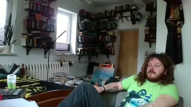 Snapshot of sunr1sa chatting on February 14, 8:00 am sunr1sa online show from February 14, 8:00 am