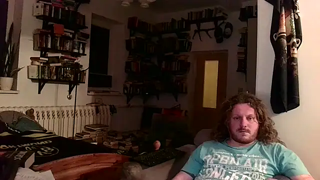 Snapshot of sunr1sa chatting on February 17, 6:25 pm sunr1sa online show from February 17, 6:25 pm