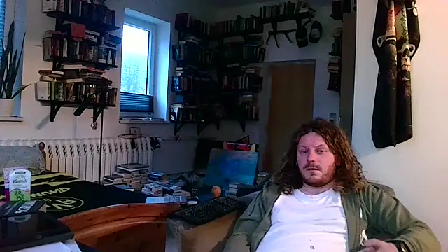 Snapshot of sunr1sa chatting on February 20, 6:26 am sunr1sa online show from February 20, 6:26 am