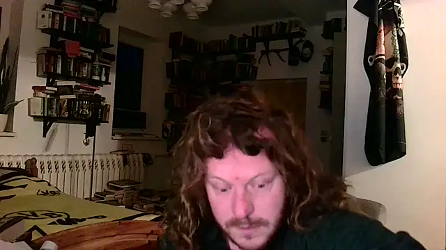 Snapshot of sunr1sa chatting on March 2, 5:08 am sunr1sa online show from March 2, 5:08 am