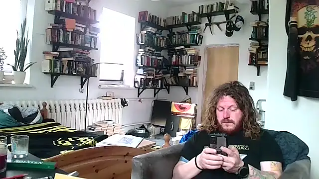 sunr1sa online show from April 3, 9:40 am