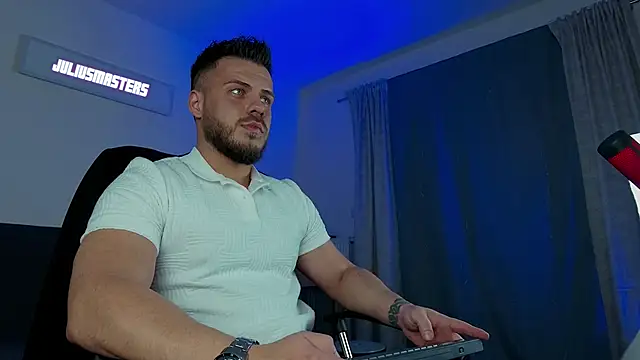 juliusmasters online show from February 8, 3:10 pm