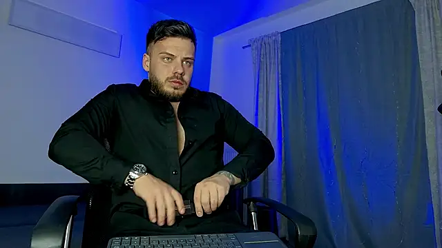 juliusmasters online show from February 12, 8:18 pm