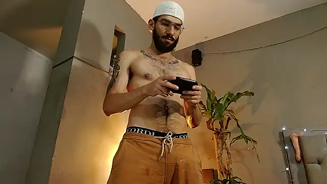 Mr WhiteCock online show from January 19, 11:32 pm