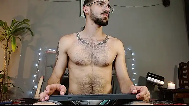 Mr WhiteCock online show from March 12, 10:28 pm