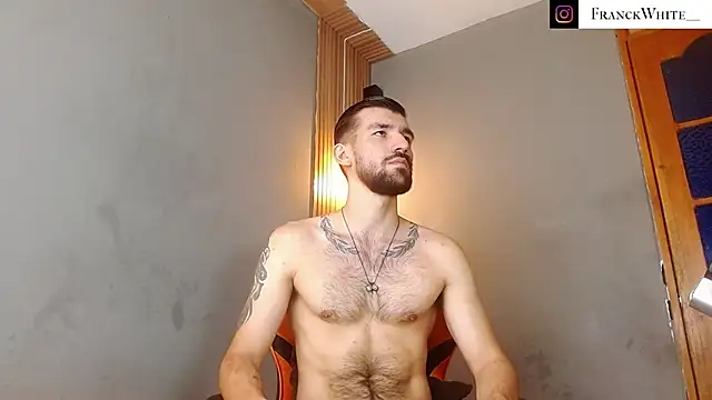 Snapshot of Mr_WhiteCock chatting on April 23, 4:53 pm Mr WhiteCock online show from April 23, 4:53 pm