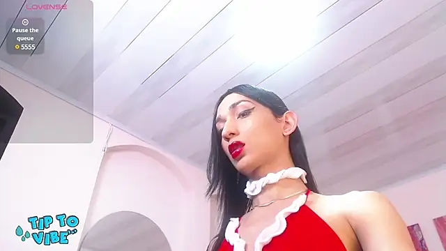 Snapshot of tamarafoxy_ chatting on December 24, 12:22 pm tamarafoxy online show from December 24, 12:22 pm