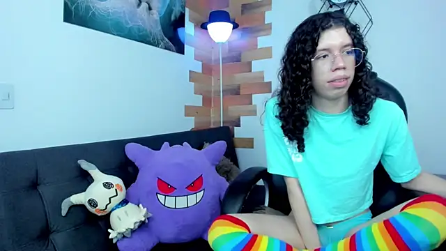 Angel Dust18 online show from December 28, 11:05 pm