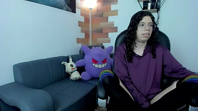 Angel Dust18 online show from March 3, 8:32 pm