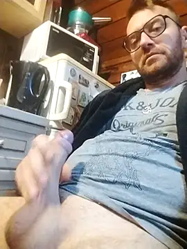 tomee83 online show from October 15, 5:51 am