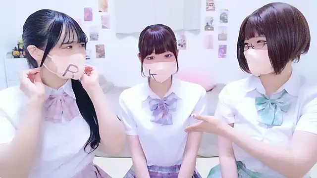 Snapshot of 841_yayoi chatting on June 3, 3:53 am 841 yayoi online show from June 3, 3:53 am